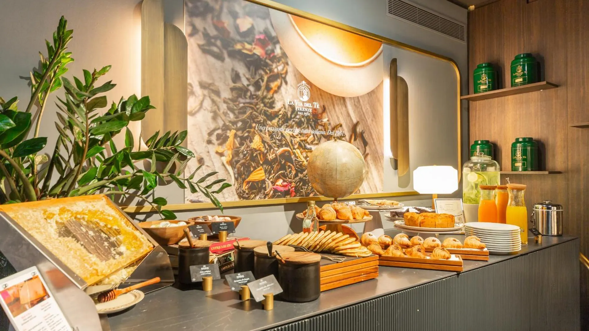 Konukevi Duomo Smart Suites Milano