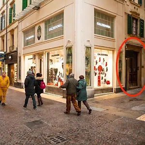 Incantevole Residenza Difronte A Casa Giulietta Appartamento Verona
