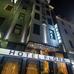 Otel Flora, Milano