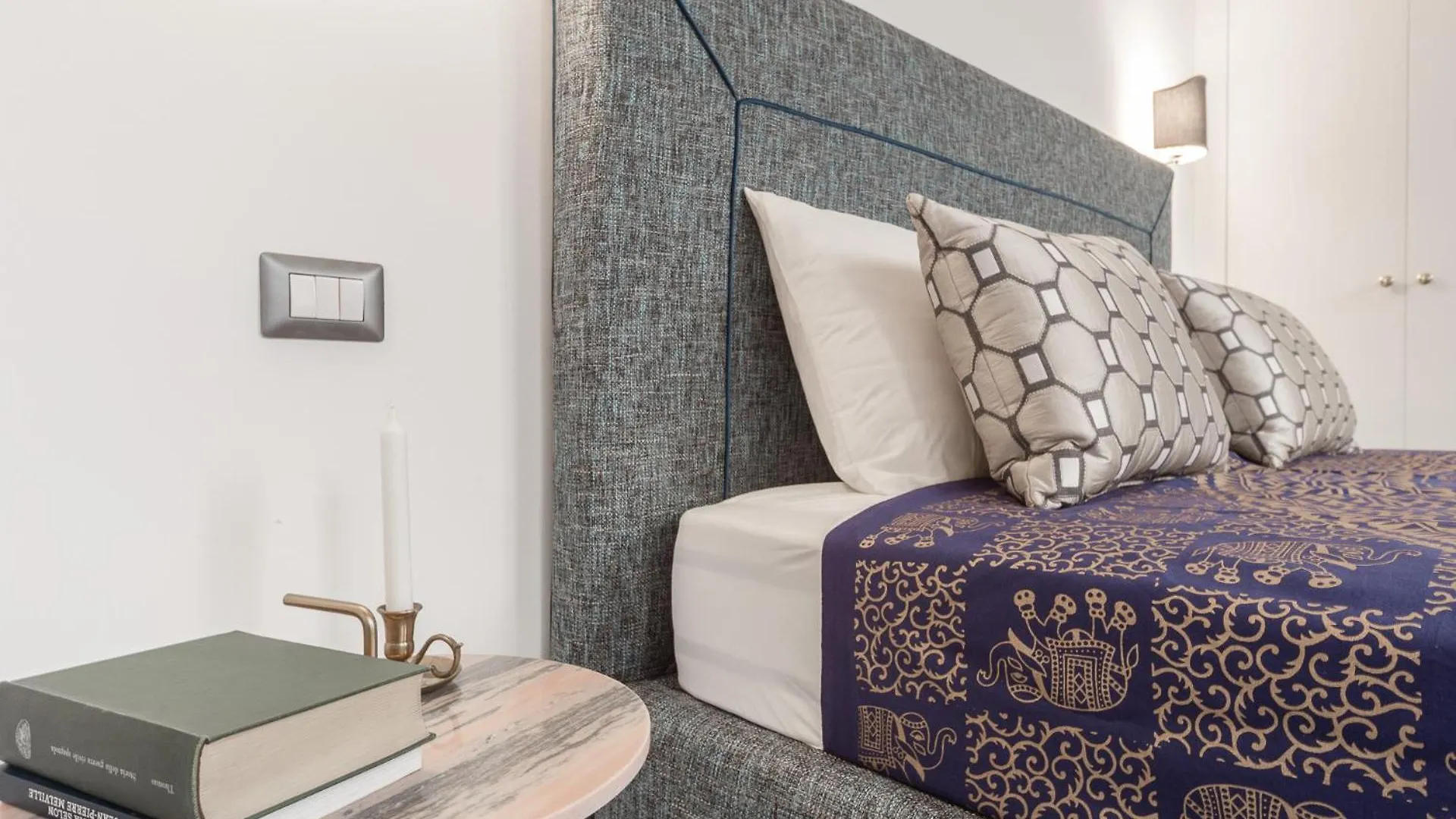 بيت ضيافة Duomo Smart Suites ميلان إيطاليا