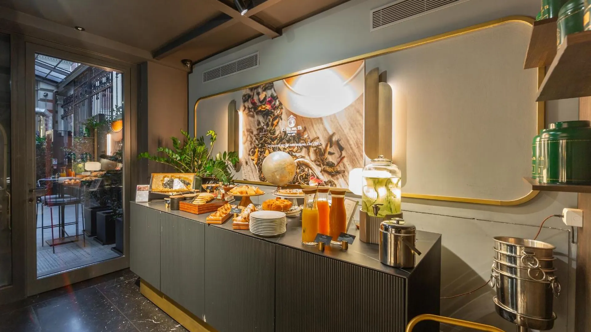 Duomo Smart Suites ميلان بيت ضيافة