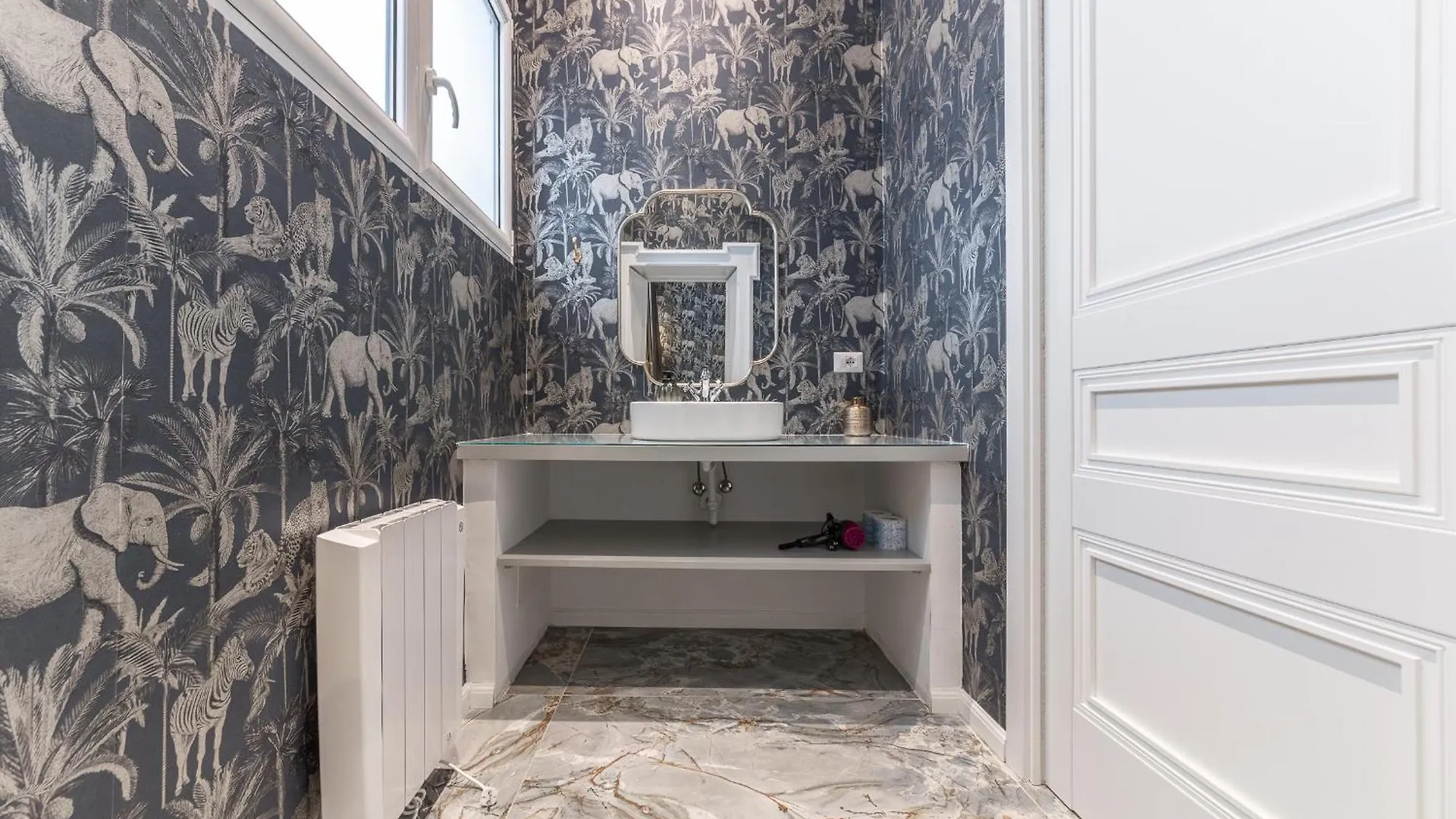 Duomo Smart Suites Milan Italy
